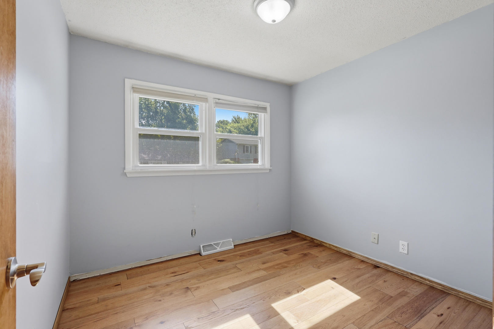 4718 North Ripley Street Davenport, IA 52806 - Photo 20 of 41