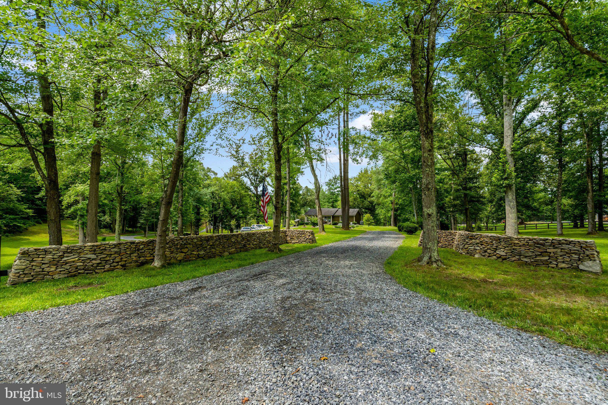 5830 Wilson Road Marshall, VA 20115 - Photo 21 of 35