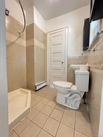 $4,500 | 72 Chauncey Avenue, New Rochelle, NY 10801