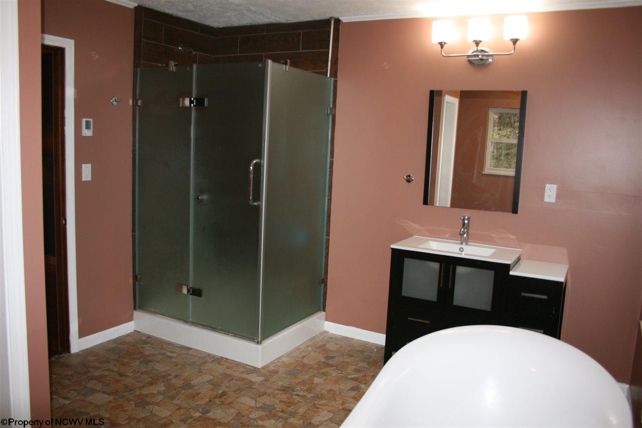 996 Taylor Drain Road West Union, WV 26456 - Photo 18 of 20 Gallery Image 18