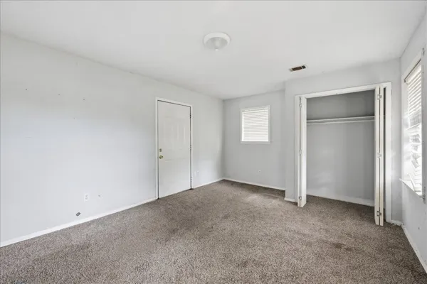 $109,950 | 1732 Greenbriar Avenue, Orange, TX 77632