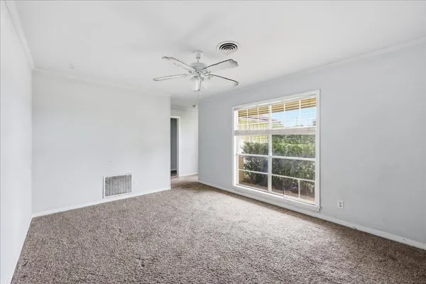 $109,950 | 1732 Greenbriar Avenue, Orange, TX 77632