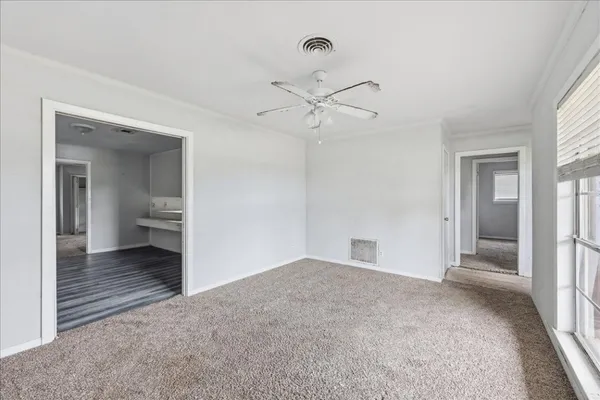 $109,950 | 1732 Greenbriar Avenue, Orange, TX 77632