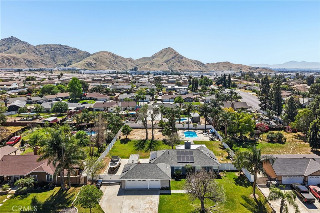 470 Conners Lane Riverside, CA 92507 - Photo 2 of 42