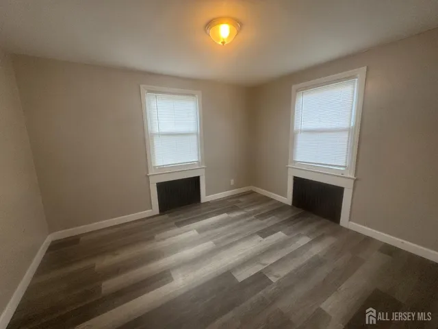 $2,000 | 97 Welton Street, New Brunswick, NJ 08901