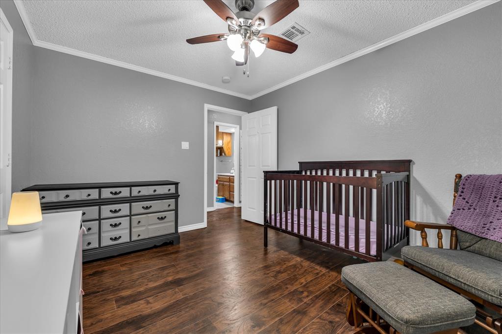 232 Crescent Hewitt Tx 76643 Hewitt, TX 76643 - Photo 12 of 29