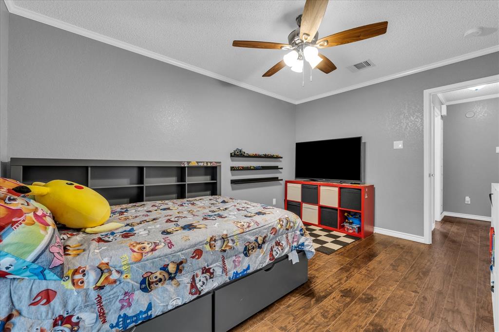 232 Crescent Hewitt Tx 76643 Hewitt, TX 76643 - Photo 14 of 29