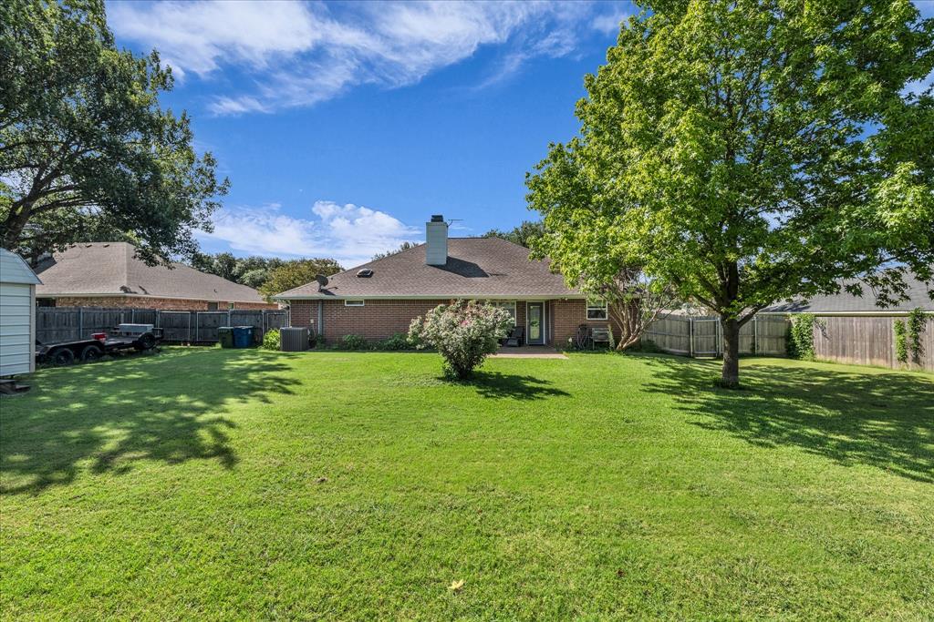 232 Crescent Hewitt Tx 76643 Hewitt, TX 76643 - Photo 20 of 29