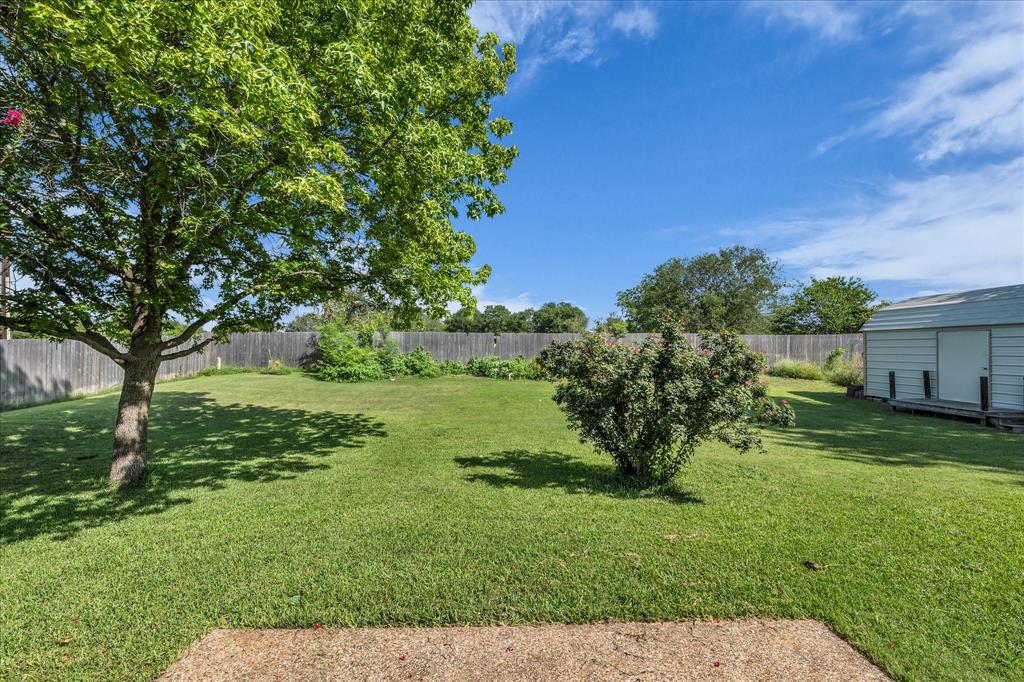 232 Crescent Hewitt Tx 76643 Hewitt, TX 76643 - Photo 25 of 29