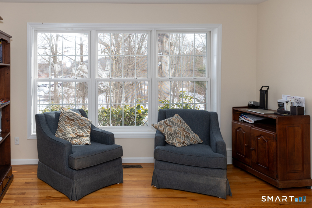 85 McVeagh Road Westbrook, CT 06498 - Photo 13 of 39 a living room with furniture and a window