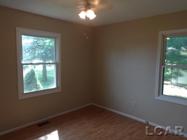166 County Line Road Deerfield, MI 49238 - Photo 13 of 19 31258834-12.JPG