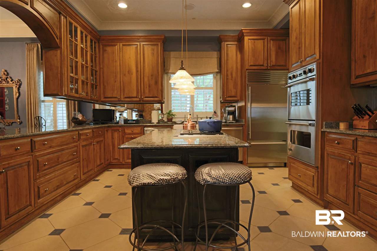 127 Savannah Square Fairhope, AL 36532 - Photo 13 of 39