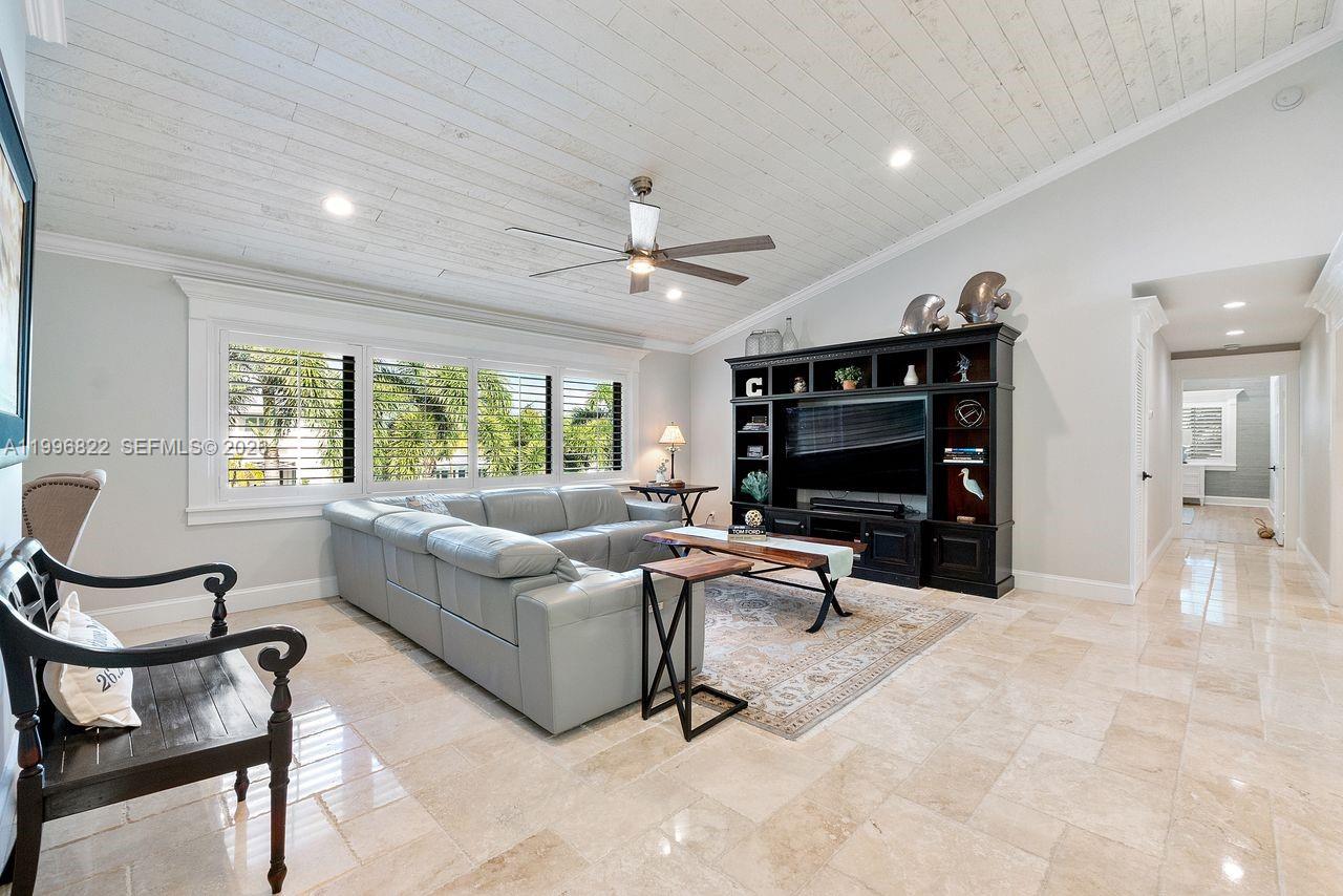 3333 Northeast 30th Avenue Lighthouse Point, FL 33064 - Photo 18 of 59