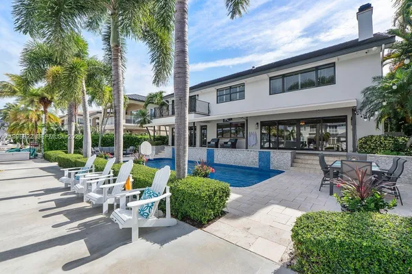 $3,250,000 | 3333 Northeast 30th Avenue, Lighthouse Point, FL 33064