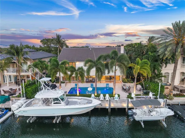 $3,250,000 | 3333 Northeast 30th Avenue, Lighthouse Point, FL 33064