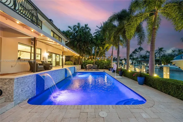 $3,250,000 | 3333 Northeast 30th Avenue, Lighthouse Point, FL 33064