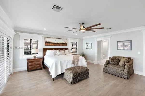 $3,250,000 | 3333 Northeast 30th Avenue, Lighthouse Point, FL 33064