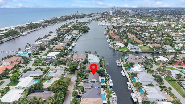 $3,250,000 | 3333 Northeast 30th Avenue, Lighthouse Point, FL 33064
