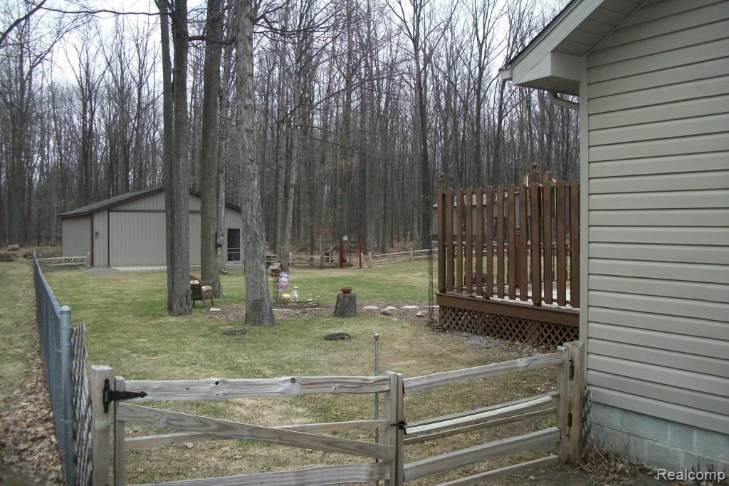 6729 Bell Road Birch Run, MI 48415 - Photo 6 of 33 100_1269.jpg