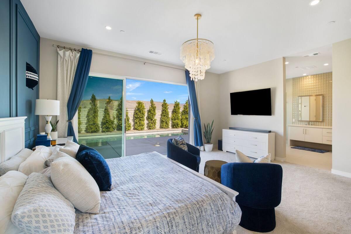 2 Iridium Way Rancho Mirage, CA 92270 - Photo 11 of 24 76f072c3-49f2-4f9e-a96e-0338ce23aef5