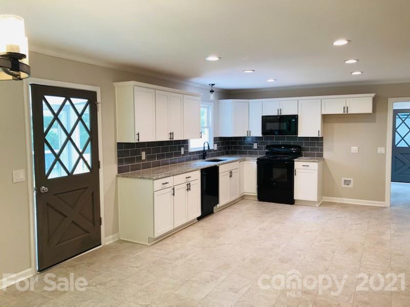 8802 Webb Road Stanfield, NC 28163 - Photo 7 of 31 Gallery Image 7