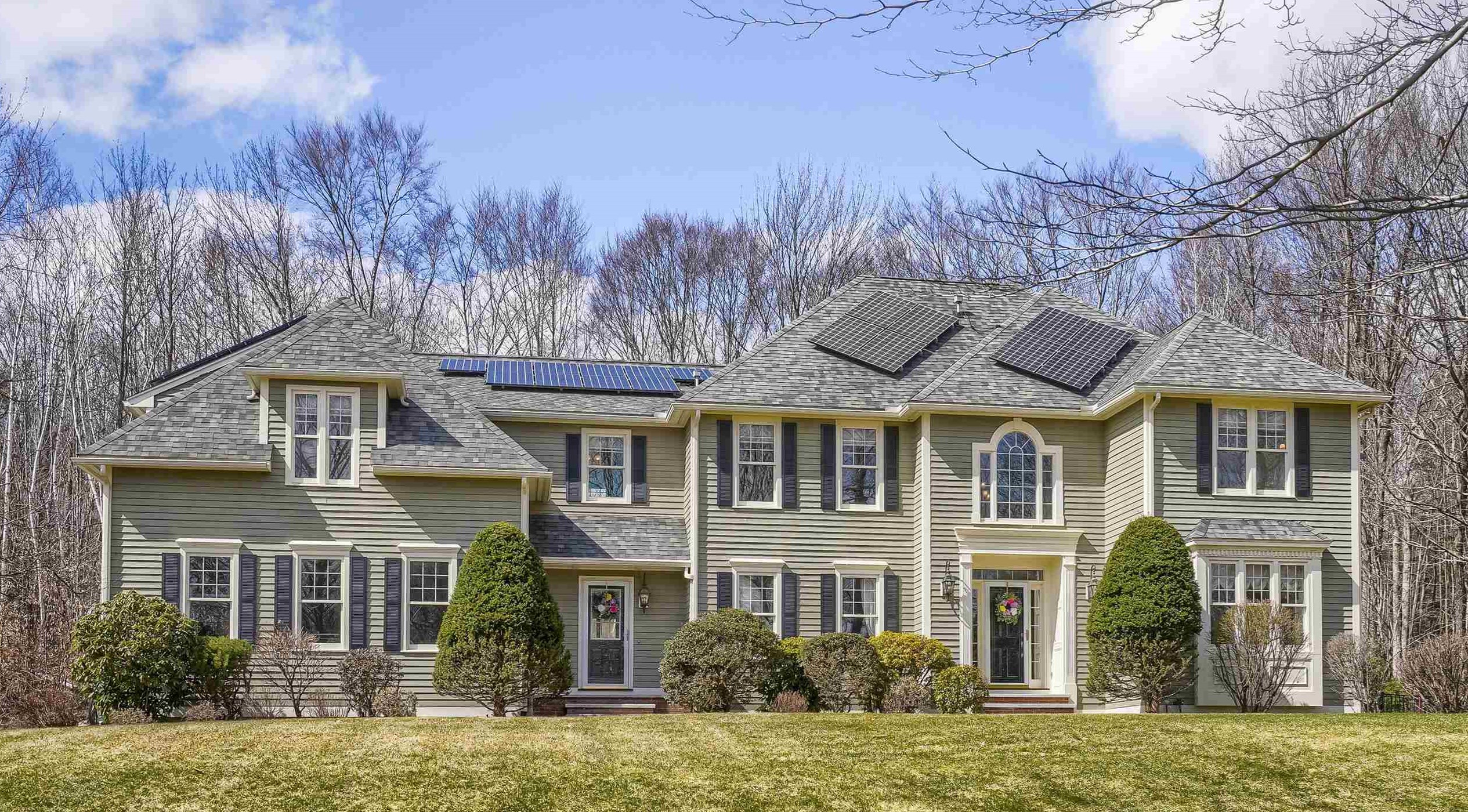 46 Powder Hill Road Bedford, NH 03110 - Photo 1 of 40