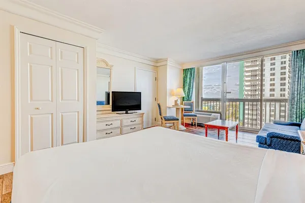 $89,999 | 2700 North Atlantic Avenue, Unit 819, Daytona Beach, FL 32118