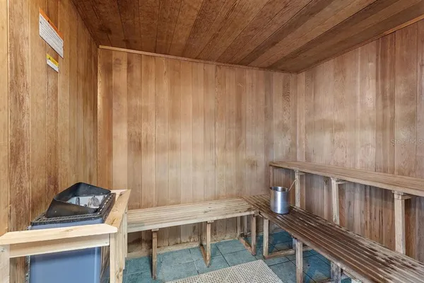 $89,999 | 2700 North Atlantic Avenue, Unit 819, Daytona Beach, FL 32118