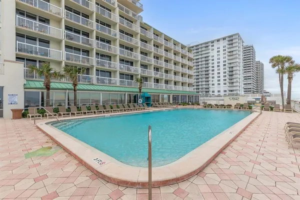 $89,999 | 2700 North Atlantic Avenue, Unit 819, Daytona Beach, FL 32118