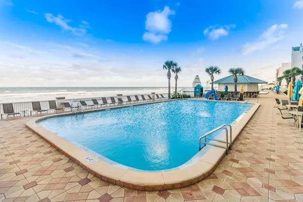 $89,999 | 2700 North Atlantic Avenue, Unit 819, Daytona Beach, FL 32118