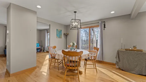$455,000 | 28147 217th Street, Le Claire, IA 52753