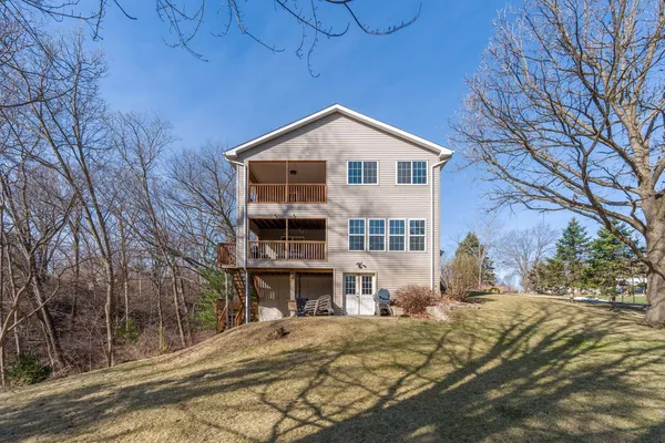 $455,000 | 28147 217th Street, Le Claire, IA 52753