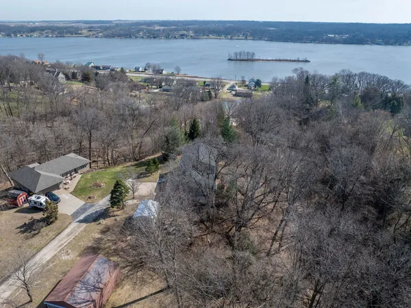 $455,000 | 28147 217th Street, Le Claire, IA 52753