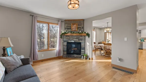 $455,000 | 28147 217th Street, Le Claire, IA 52753