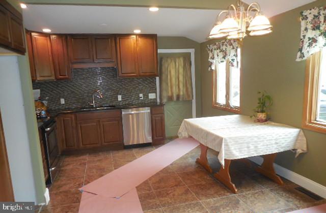 39 Carole Road Newark, DE 19713 - Photo 11 of 28 Gallery Image 11