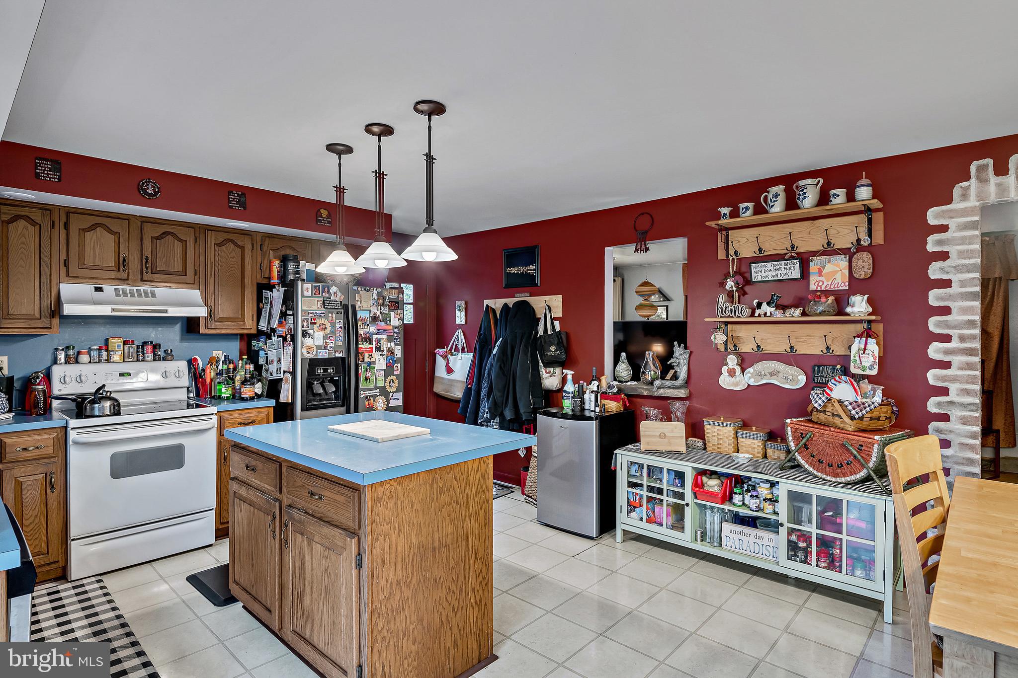 596 Magaro Road Enola, PA 17025 - Photo 12 of 36 Gallery Image 12