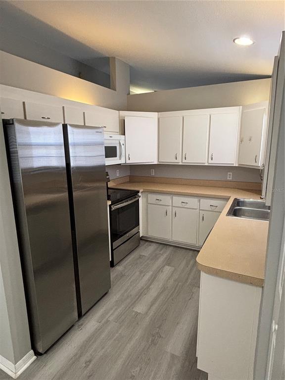 3906 Northeast 22nd Street Ocala, FL 34470 - Photo 6 of 28