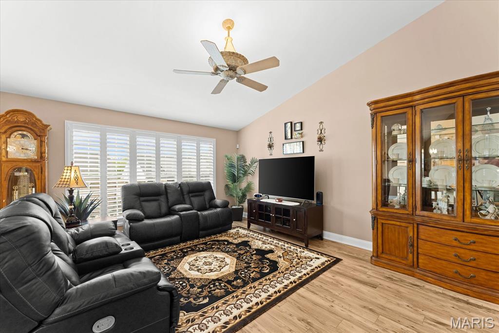 286 Red Clover Circle O'Fallon, IL 62269 - Photo 12 of 62
