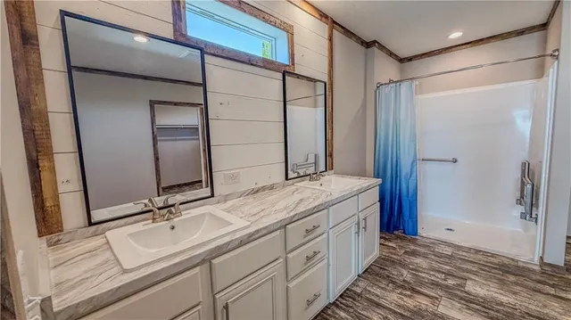 $499,000 | 1225 Northwest 325th Road, Holden, MO 64040