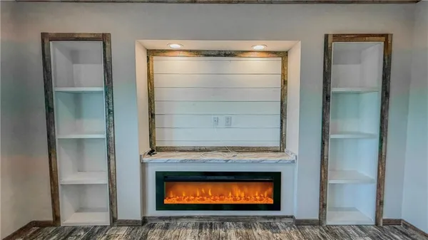 $499,000 | 1225 Northwest 325th Road, Holden, MO 64040