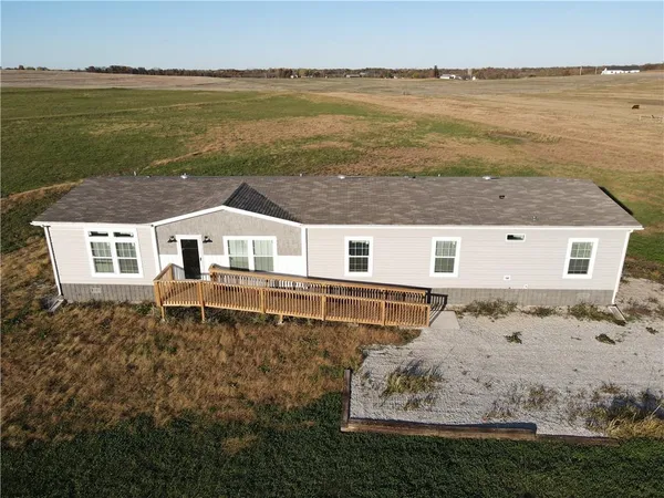 $499,000 | 1225 Northwest 325th Road, Holden, MO 64040
