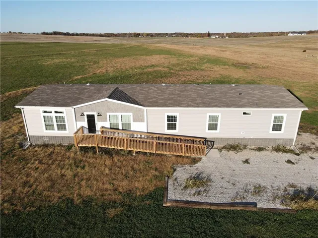 $499,000 | 1225 Northwest 325th Road, Holden, MO 64040