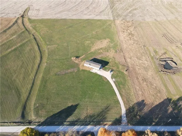 $499,000 | 1225 Northwest 325th Road, Holden, MO 64040