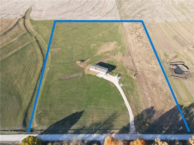 $499,000 | 1225 Northwest 325th Road, Holden, MO 64040