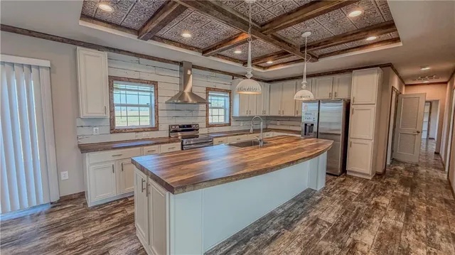 $499,000 | 1225 Northwest 325th Road, Holden, MO 64040