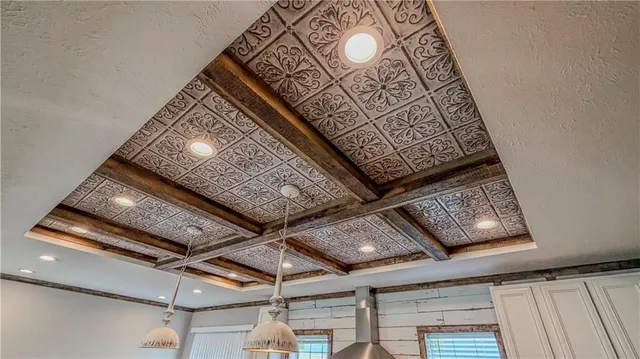 $499,000 | 1225 Northwest 325th Road, Holden, MO 64040