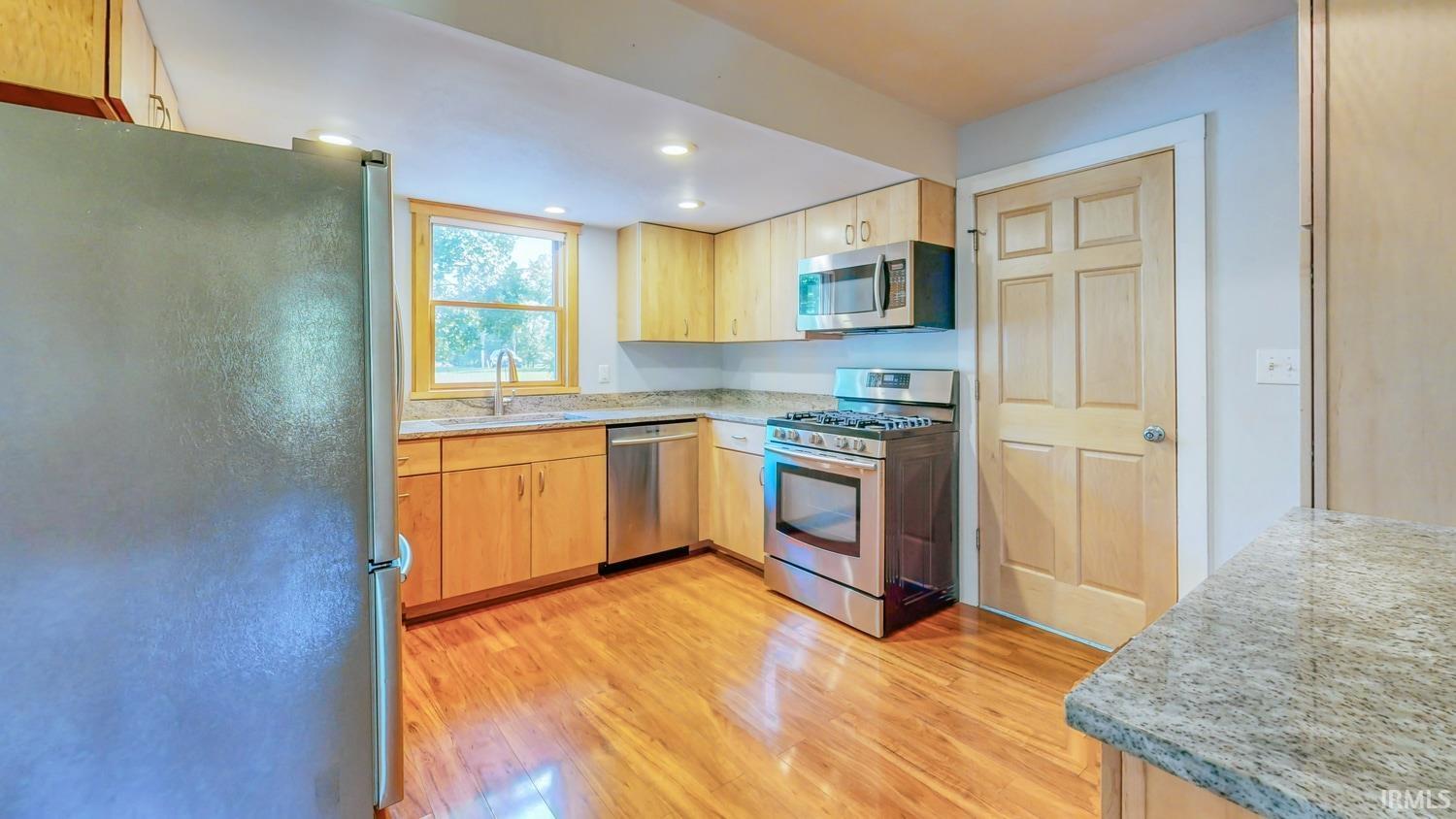 5851 South Handy Road Bloomington, IN 47401 - Photo 12 of 36