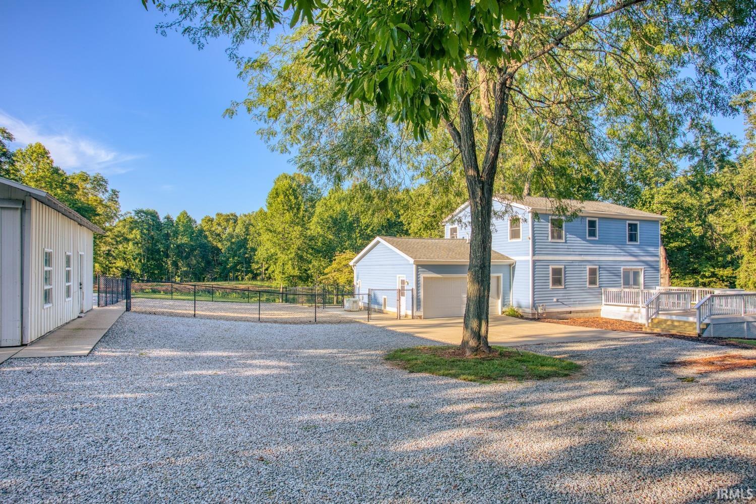 5851 South Handy Road Bloomington, IN 47401 - Photo 30 of 36