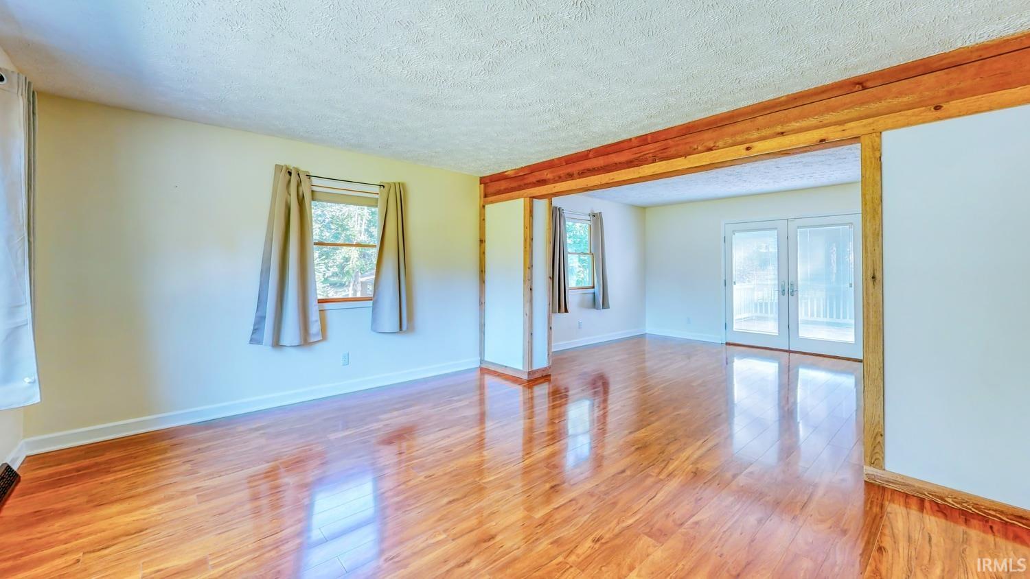 5851 South Handy Road Bloomington, IN 47401 - Photo 7 of 36