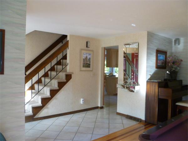 17 Borderland Road Sharon, MA 02067 - Photo 13 of 20 Gallery Image 13